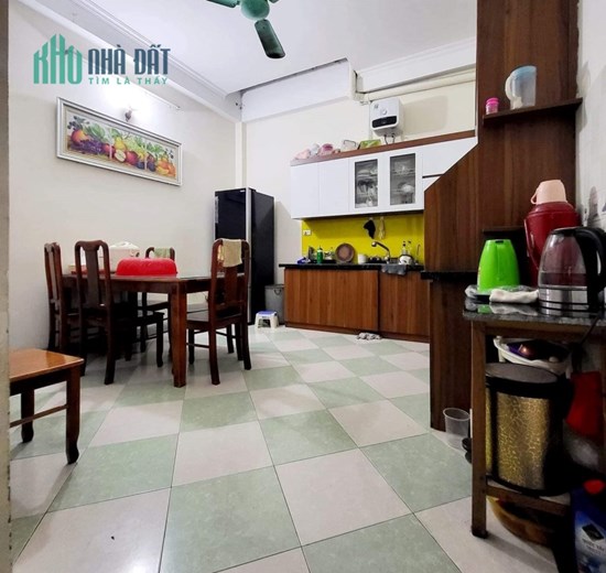 Bán nhà Duy Tân - Cầu Giấy phân lô ô tô tránh thoáng vĩnh viễn 50m2 5T MT 4m