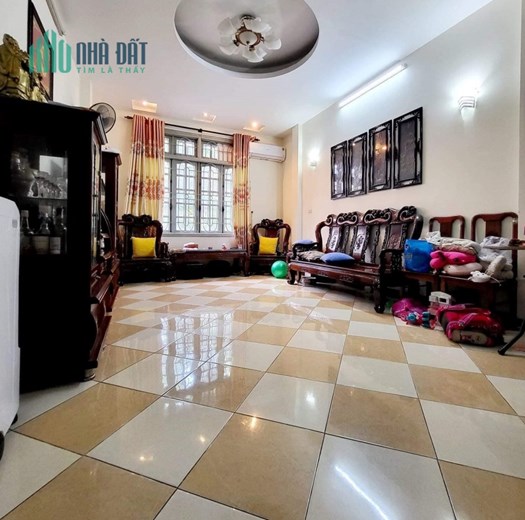 Bán nhà Duy Tân - Cầu Giấy phân lô ô tô tránh thoáng vĩnh viễn 50m2 5T MT 4m