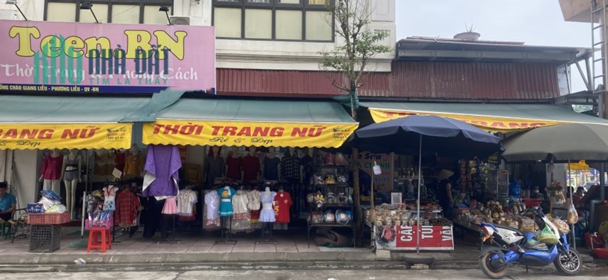 CHO THUÊ DÃY KIOT VỊ TRÍ TRUNG TÂM 2 MẶT TIỀN TẠI QUẾ VÕ.