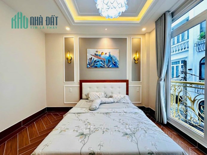Bán Nhà Thống Nhất Gò Vấp 4 Tầng Mới Đẹp 6 Tỷ Hẻm Xe Hơi