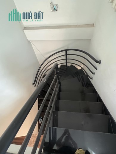 Giáp Bình Thạnh, Bán nhà HXT né Nguyễn Thượng Hiền, P1, GòVấp 5x15, 3tầng 8tỷ6 TL