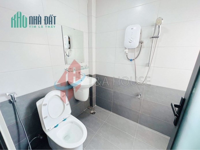 CẦN CHO THUÊ CĂN HỘ Q7 MINI GIÁ 4,5TR/THÁNG
