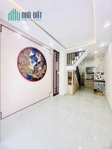 Bán nhà Trần Quang Khải, P.Tân Định, Q1, 2,6m x 9,5m, giá 4.3 tỷ
