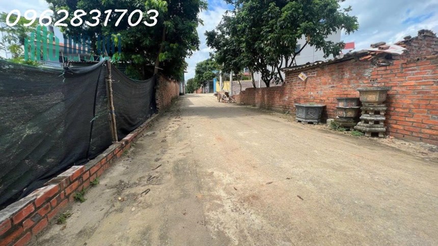 chính chủ cần bán nhanh hoa hậu tân xã 117m full thổ cư