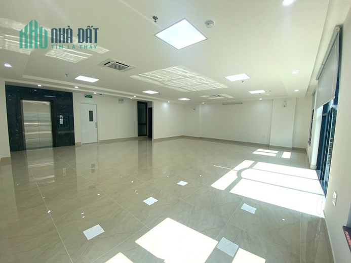 Bán Nhanh Tòa Văn Phòng 7 Tầng KĐT Yên Hòa.DT 112m2. MT 10.5m. Giá 45 TỶ