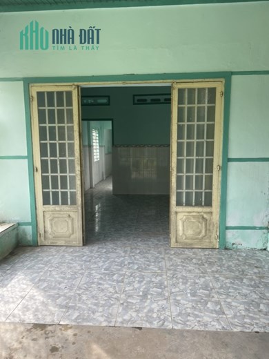 Nhà giá rẻ 2 mặt tiền 4*16m Hoà Thành Tây Ninh, SHR, chỉ 690tr. Lh:0913908157