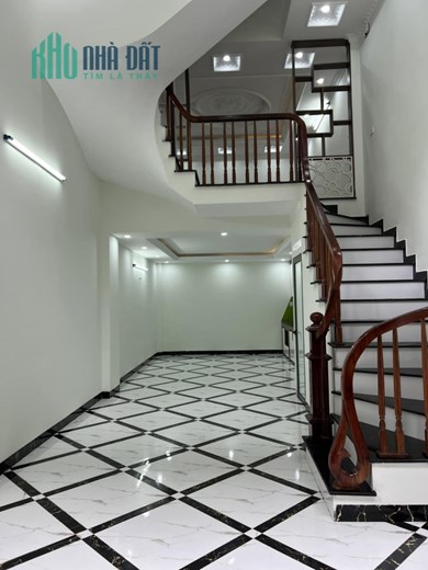 Bán nhà riêng Tứ Hiệp, Thanh Trì, 42m, 5 tầng, lô góc, ô tô cửa