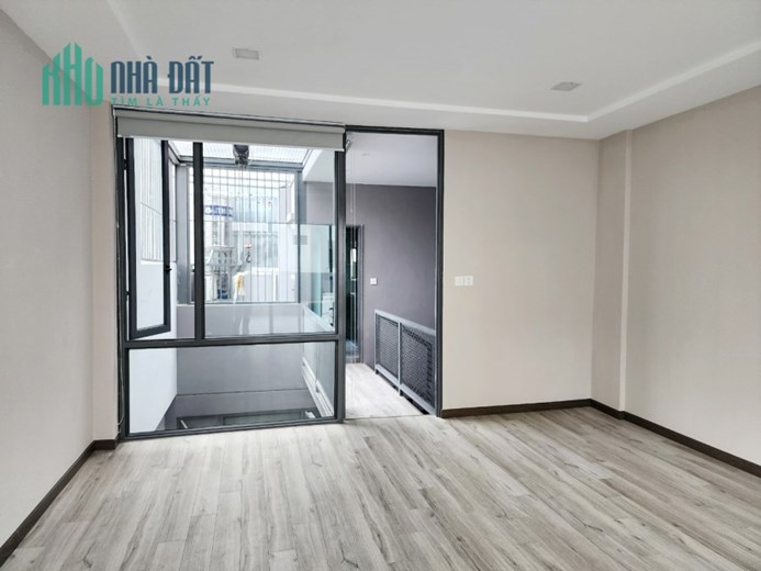 Nhà bán 3 Tầng Hẻm xe tải Nguyễn Thị Tần P2Q8 -  Giá : 11.8 Tỷ