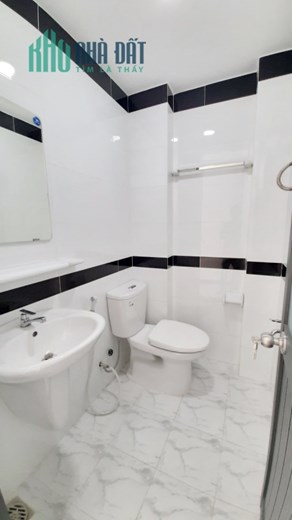 Nhà mới 2 tầng HXH đường Dạ Nam P2Q8. Giá 12 triệu