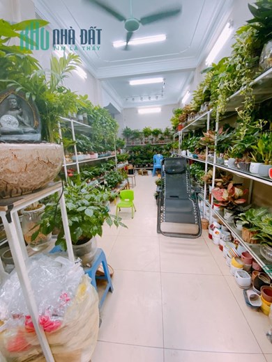 Bán Nhà Mặt Phố Hoàng Hoa Thám 45m2  5 tầng