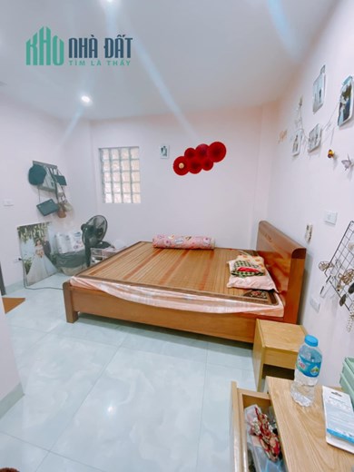 Bán Nhà Mặt Phố Hoàng Hoa Thám 45m2  5 tầng