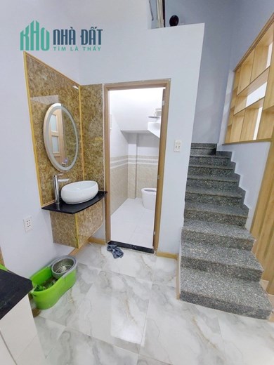 Nhà mới 5x7m hẻm 154 Âu Dương Lân P3Q8 giá 5tỷ