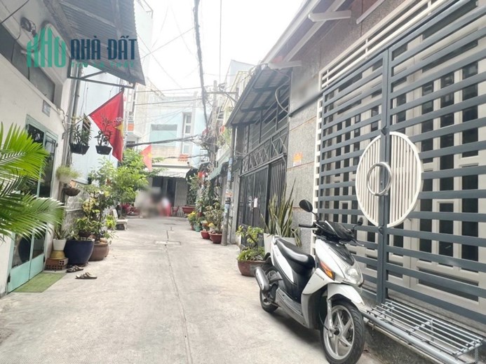 Nhà mới 5x7m hẻm 154 Âu Dương Lân P3Q8 giá 5tỷ