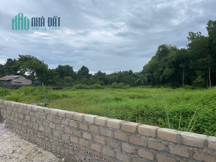 Chỉ nhỉnh 1,1tr/m2 có 2000m2 400m thổ, cách HN chỉ 45km, đường xe tải chánh tại Huyện Lương Sơn.