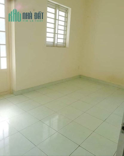 Nhà thuê trệt, lầu 60m2 - hẻm thông Liên Tỉnh 5 P5Q8 - Giá 10 Triệu