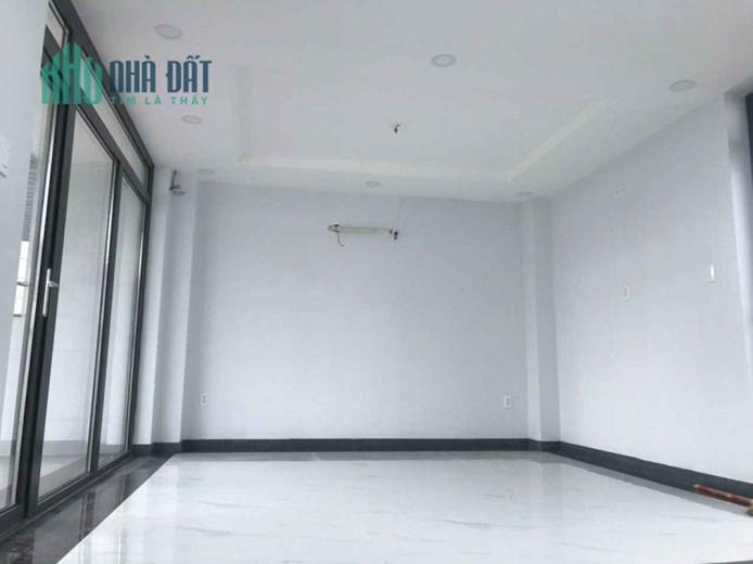 Nhà nguyên căn ngang 7 dài 16.5 khu compound phường An Phú quận 2