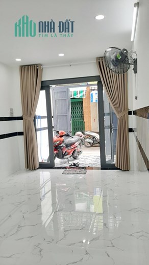 Cho thuê NNC mới 2 tầng hẻm 4m đường Dạ Nam P2Q8. Giá 12 triệu