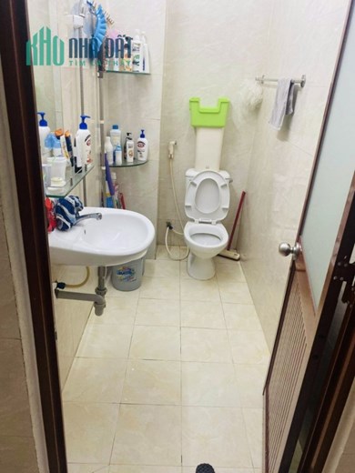 HOT Nhà Q10 Sư Vạn Hạnh,  chỉ 5tỷ hơn có nhà HXH 8m sát MT. Với DT 48m2