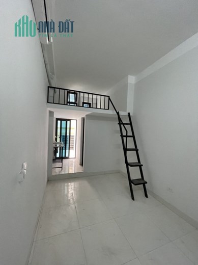 Bán Nhà Trọ  Ngõ 68 Triều Khúc 80m 26 phòng full đồ gác xép giá 15.5 tỷ doanh thu 1.4tỷ/ năm.