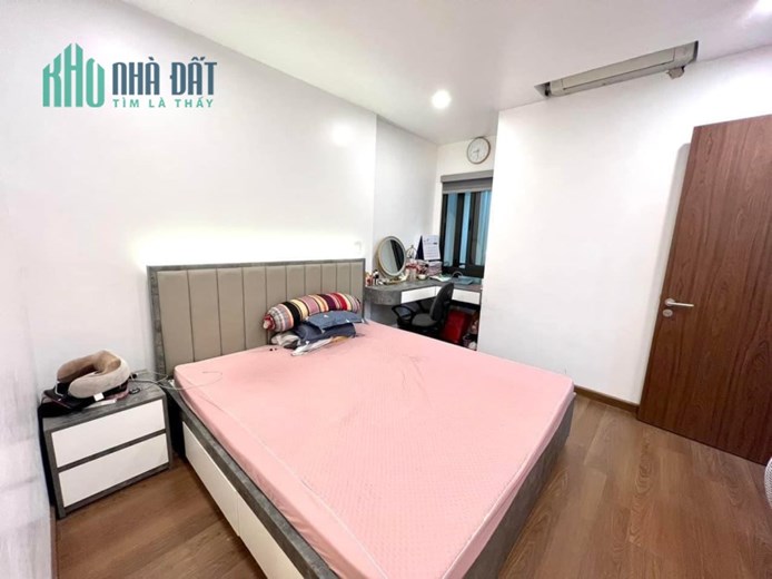 BÁN GẤP CC 173 XUÂN THUỶ GẦN ĐẠI HỌC QUỐC GIA HÀ NỘI 100M 3 NGỦ 2 WC GIÁ 3.9 TỶ 0987,063.288.