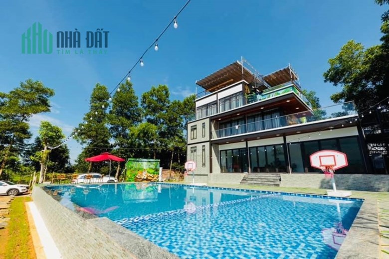 Bán Biệt Thự Nghỉ dưỡng tại Ba Vì, Hà Nội. Diện tích 5000m2 x 3 tầng, mặt tiền 30m. Thiết kế hiện