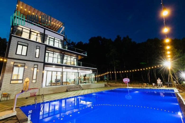 Bán Biệt Thự Nghỉ dưỡng tại Ba Vì, Hà Nội. Diện tích 5000m2 x 3 tầng, mặt tiền 30m. Thiết kế hiện