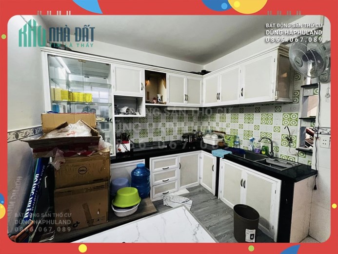 QGV. Bán CHDV 13P gần MT Phan Văn Trị, TN 50 triệu/th. Ngang 4.5M, 79m2, 5T.