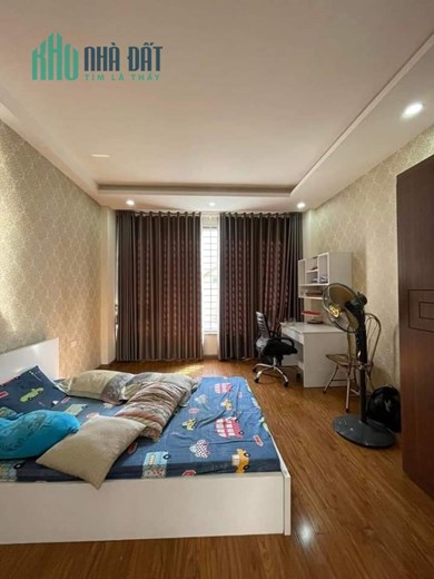 Cực hiếm. Cạnh ĐH Sư Phạm - Nhà dân xây chắc chắn, ngõ thoáng, 38m2, 3,7 tỷ