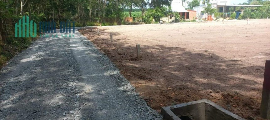 Đất full thổ cư, sổ sẵn Ngay KCN Thạnh Đức