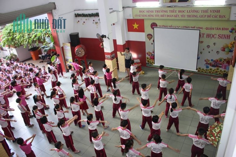 Cho Thuê  Dài Hạn hoạc bán  -  tòa nhà 930m2 m tại 481/1 Trường Chinh, Tân Bình