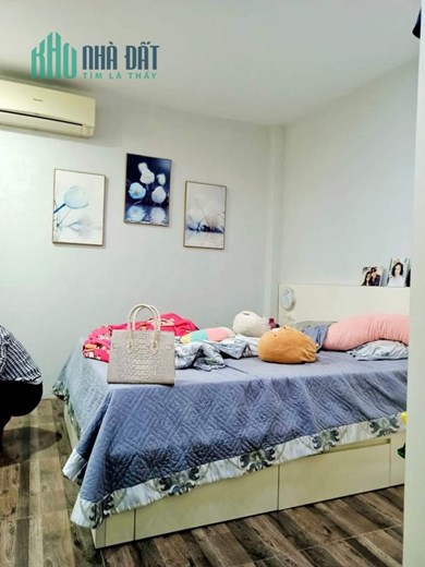 BÁN NHÀ PHỐ HÀN THUYÊN, 30M2 - 5 TẦNG - 3 NGỦ, CĂN GÓC, NHÀ ĐẸP, NHỈNH 6 TỶ