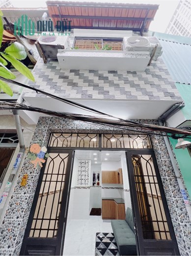 NHÀ BẾN VÂN ĐỒN , Q.4, 20M2, 2 TẦNG, NHỈNH 2 TỶ.