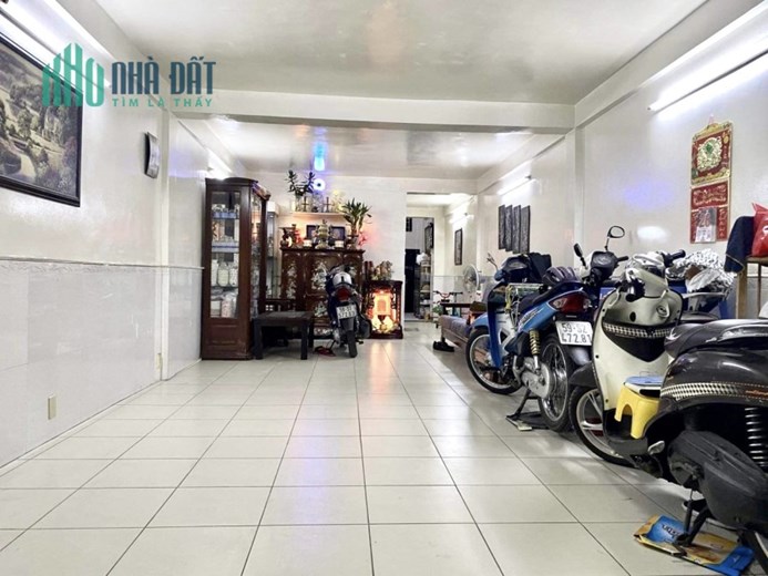 Nhà sát mặt tiền Nơ Trang Long, gần Phạm Văn Đồng, 3 lầu, diện tích 3.8m x 18m,  giá nhỉnh 9 tỷ