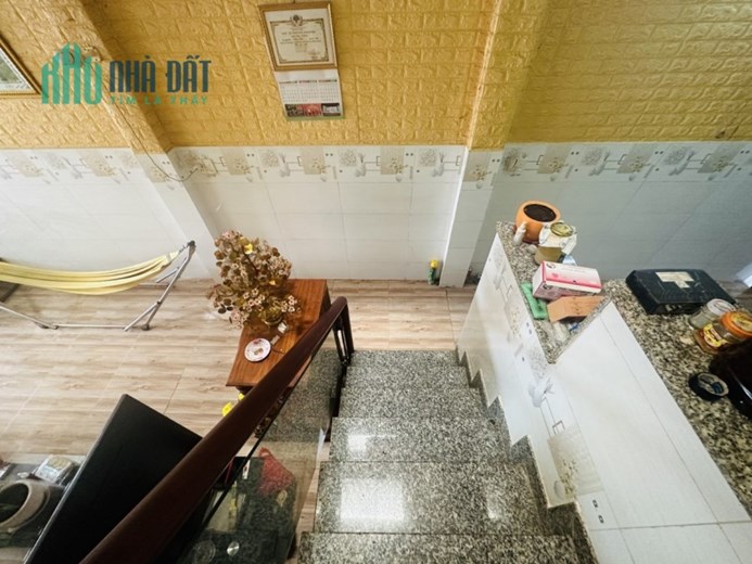 Nhà 76m2 hẻm xe tải 10m 879 Hương lộ 2 Bình tân chỉ 3.2 tỷ