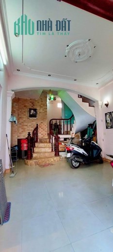BÁN NHÀ MẶT NGÕ-GẦN PHỐ-LÔ GÓC-TIỆN ÍCH ĐỈNH-KIM MÃ QUẬN BA ĐÌNH-31M 4xTỶ