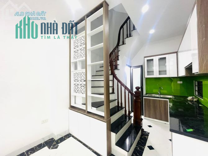 BÁN NHÀ MẶT NGÕ GỐC ĐỀ MINH KHAI-35MX5T-5,1 TỶ.
