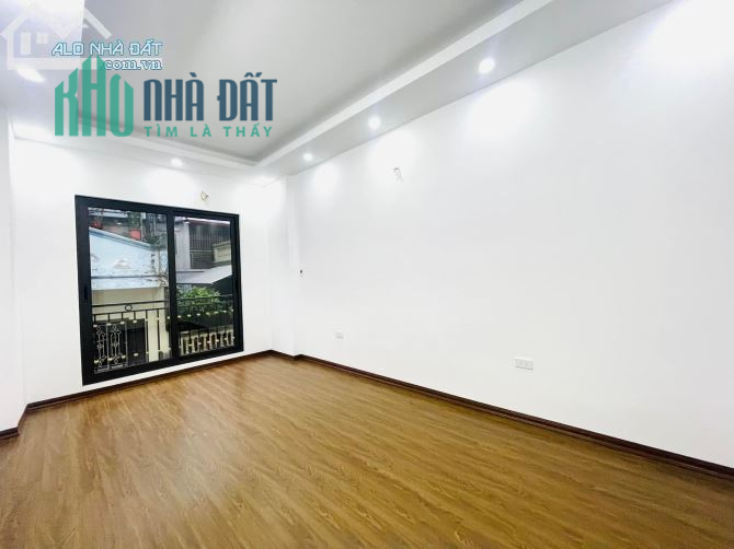 BÁN NHÀ PHỐ MAI ĐỘNG 40M2 X5T MT6M GIÁ 7.7TỶ.