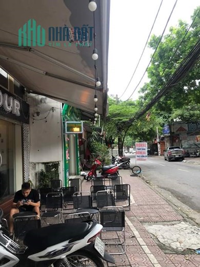 Chuyển nhà nên em cần sang nhượng quán tại 105 Đức Giang, Long Biên, Hà Nội