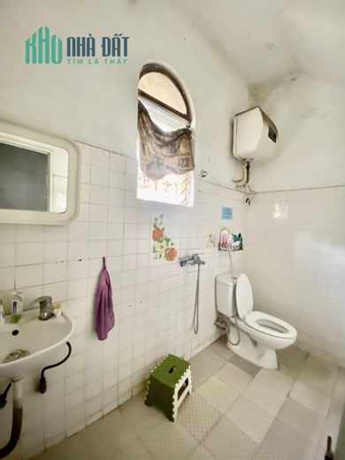 HIẾM CỰC MẶT PHỐ! LÔ GÓC - KINH DOANH SẦM UẤT - 126M Ở SƯỚNG - CHO THUÊ ĐỈNH GIÁ 24TỶ5