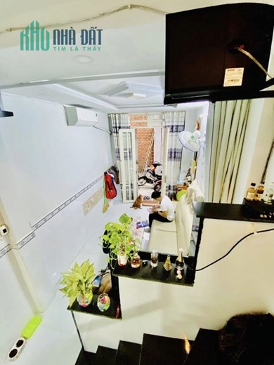 Bán nhà Nguyễn Sơn Q. Tân Phú 25m2, 2 tầng, 2PN, 3WC chỉ 2 tỷ 9 TL