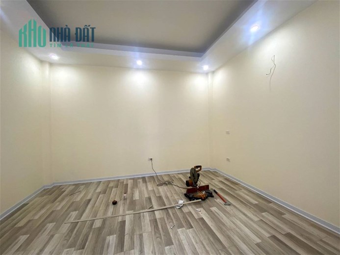 Đừng để tiền rơi - Bán nhanh CCMN 63m2x6 Tầng Thái Thịnh, Đống Đa ngõ thông, đủ nội thất chỉ 7.5 Tỷ.