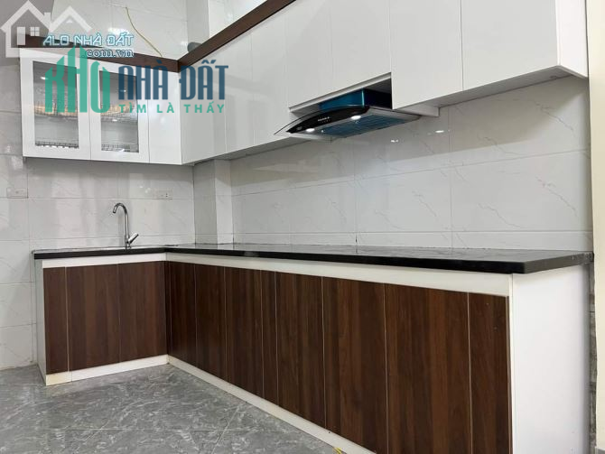 BÁN NHÀ PHỐ MAI ĐỘNG 35M X5T GIÁ 3.3 TỶ, NGÕ NÔNG RỘNG - 5M RA Ô TÔ TRÁNH - DÂN XÂY - TIỆN