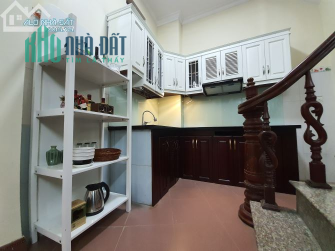 BÁN NHÀ ĐƯỜNG HOÀNG MAI 40MX 4 tầngGIÁ 3 TỶ
