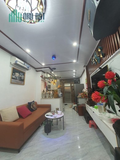 Bán nhà 83m2 phố Nguyễn Văn Cừ, Long Biên Gara Ô tô phi Thang máy Nhập Nội thất VIP 10.2 Tỷ