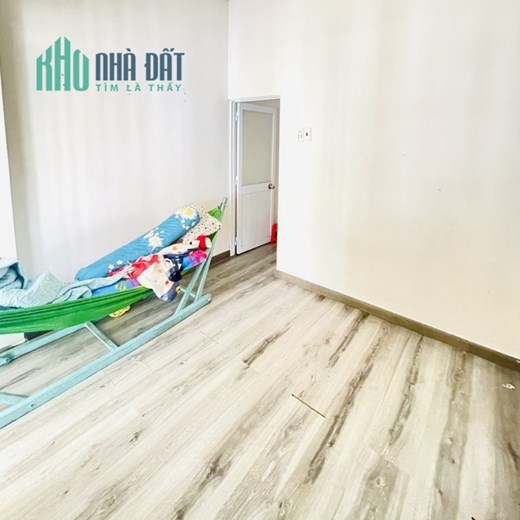 Bán gấp Phan Văn Trị Bình Thạnh 26m2, 2 tầng, hẻm thoáng nhỉnh 3 tỉ.