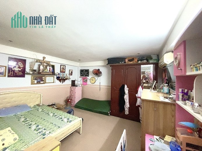 Bán nhà Trường Sa Phú Nhuận ,HXH, 50m2 ngang 4,3m ,5 tầng Giá 9,5 Tỷ