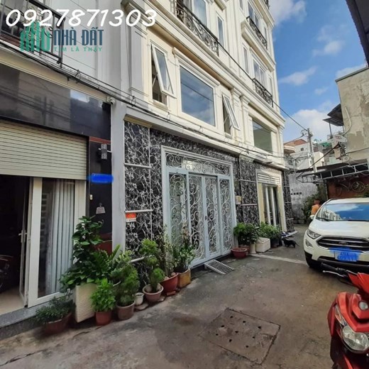 Nhà phố chính chủ  gấp bán hẻm ô tô Phường 11 Bình Thạnh Lê Quang Định