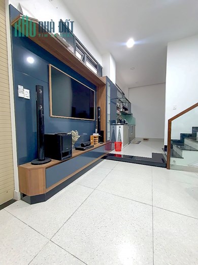 🏡  Bán nhà Ở đẹp, căn góc HXH thông, ngang lớn 5.4m, Lê Văn Quới 62m2 - chỉ 5 tỷ 200