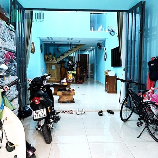 Bán gấp nhà ngộp HXH gần Tân Hương quận Tân Phú 4 x 21 -2T chỉ  5.x tỷ TL