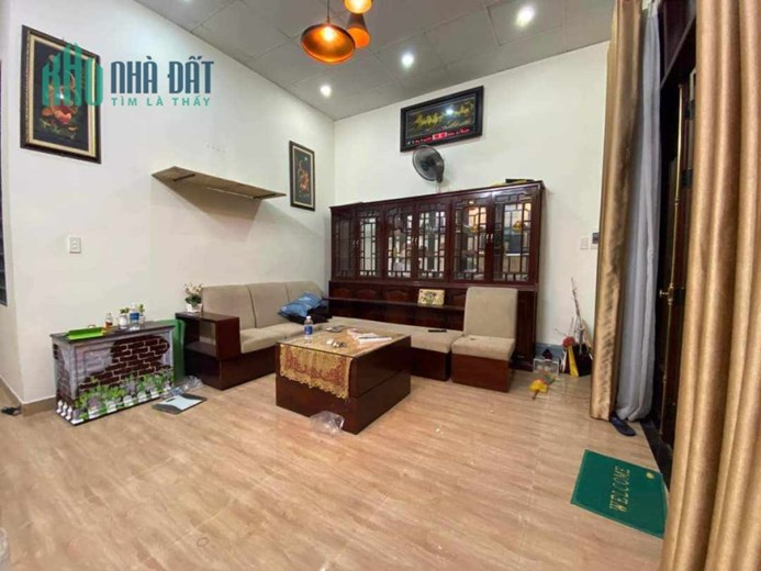 Mặt tiền kinh doanh đường Lê Thạch, ngay Bến Xe trung tâm Đà Nẵng